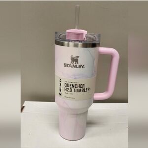 NWT 40oz Stanley Quencher